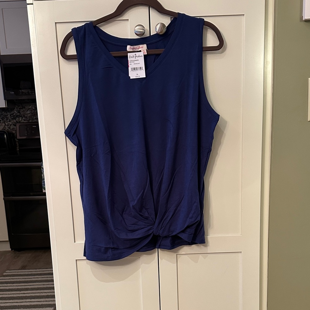 Fresh Produce Women's Navy Twist-Front Tank Top